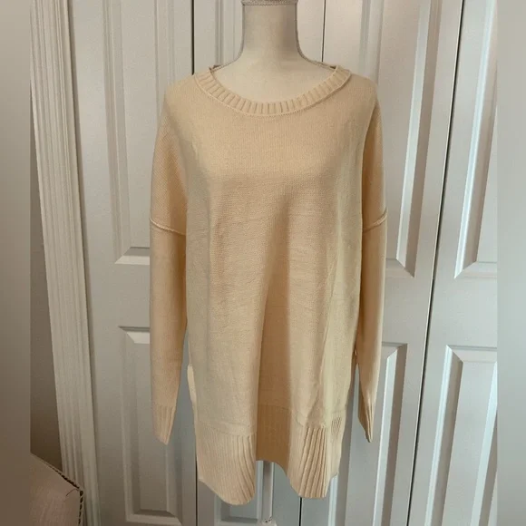 Cozy Cream Sweater - Picture 3 of 16